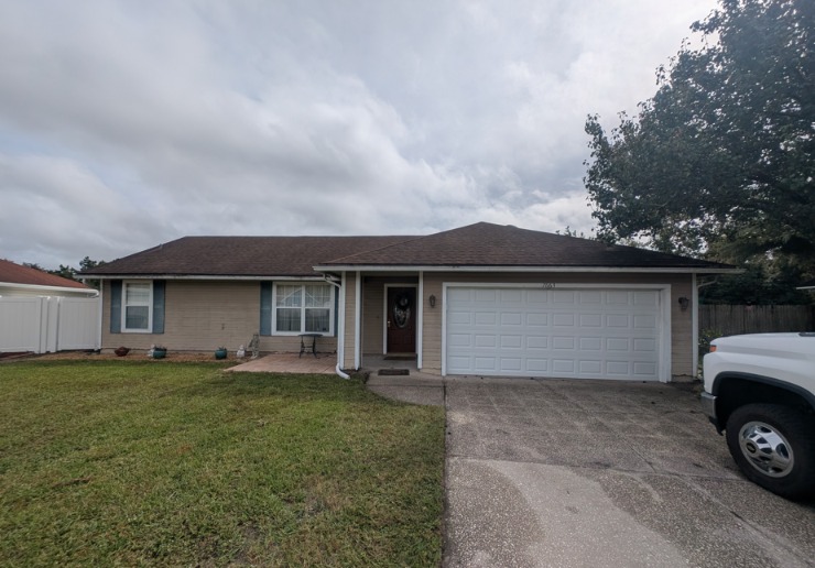 7663 Pilgrim Trace Dr, Jacksonville, FL 32244